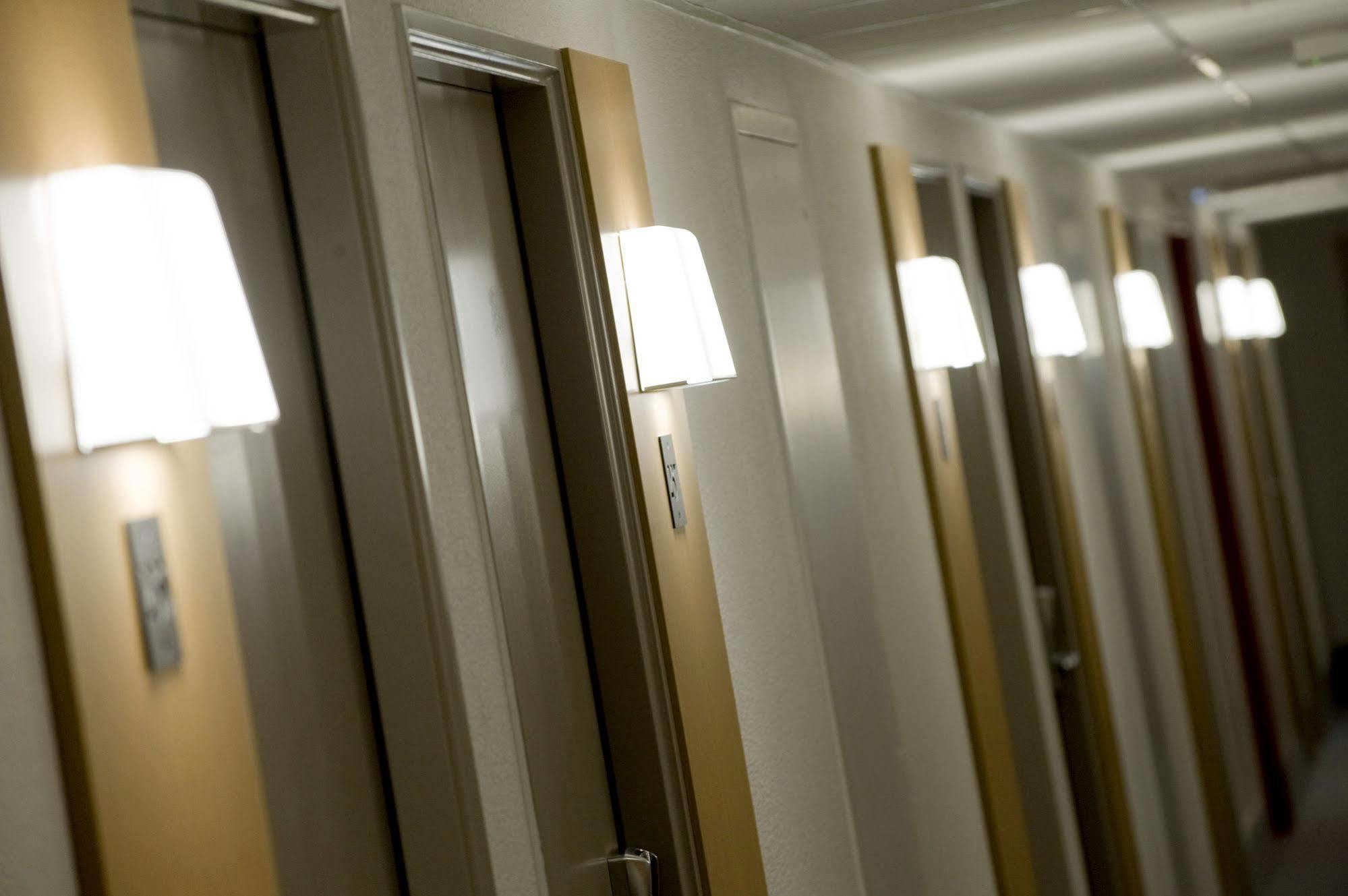 B&B Hotel Tours Parc Expo St-Avertin Saint-Avertin Exterior foto